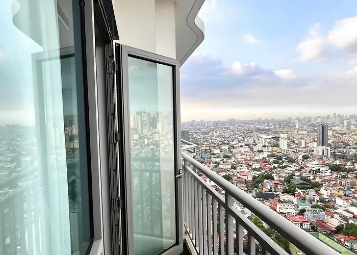 Staycation In Mandaluyong Near Makati And Bgc