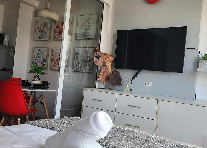 Staycation In Mandaluyong Near Makati And Bgc 公寓